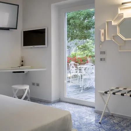 Lhp La Giara Villa Capri